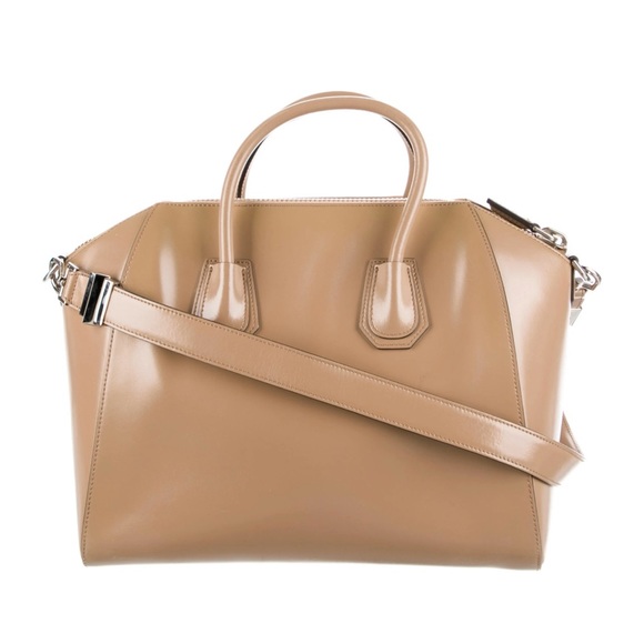Givenchy Leather Antigona Bag - Picture 3 of 6